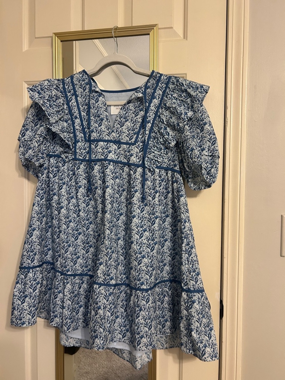 TUCKERNUCK DRESS - Picture 2 of 5